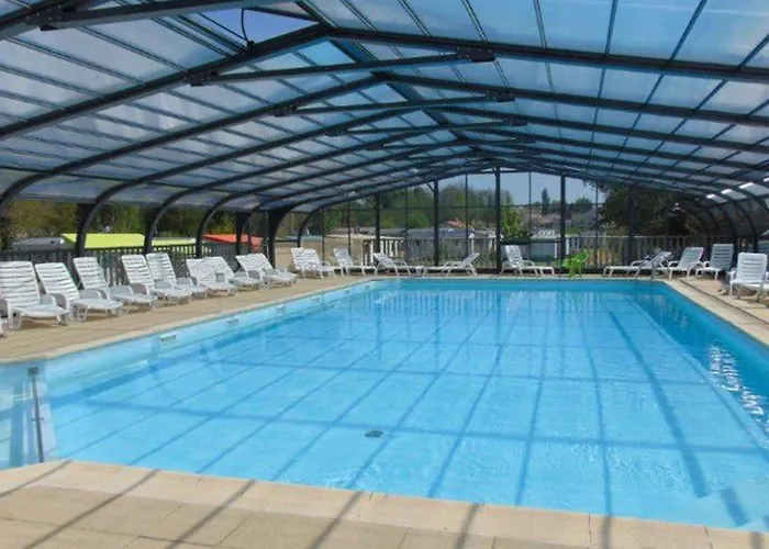 Camping Mobil-home Pour 4 Pers Avec Terrasse - Api-1-52-739 *